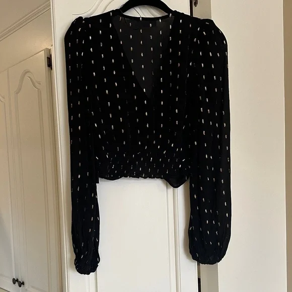 Astr the Label Nix Crop top and Skirt Set - Picture 3 of 8